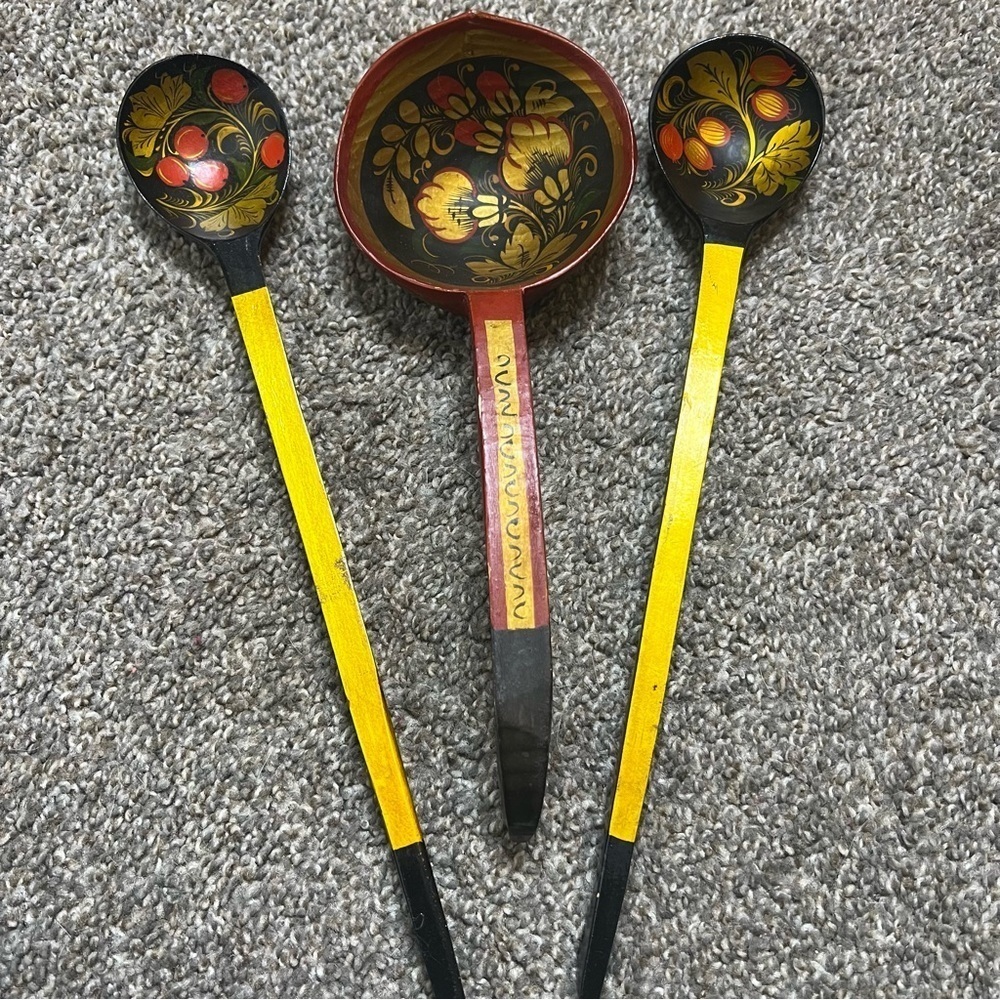 vintage painted lacquered spoons Russian Khokhloma ladle large spoon lot